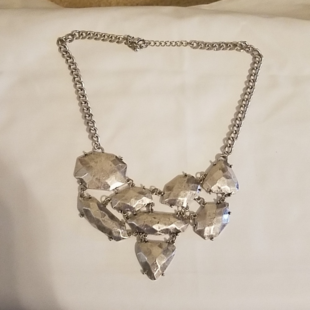 Statement necklace